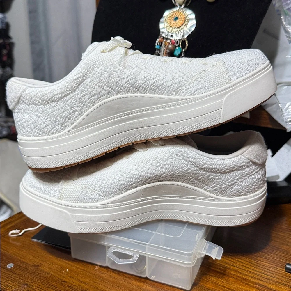 Keds Cream Lace-Up lightweight blissarch textile Sneakers Size 7W